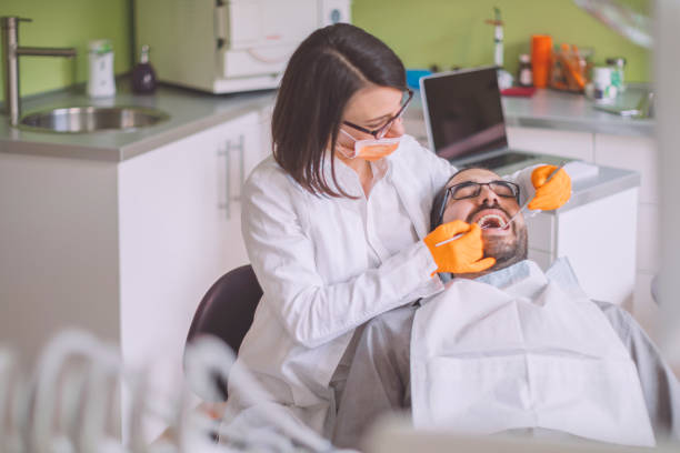 Best Emergency Gum Treatment in North Industry, OH